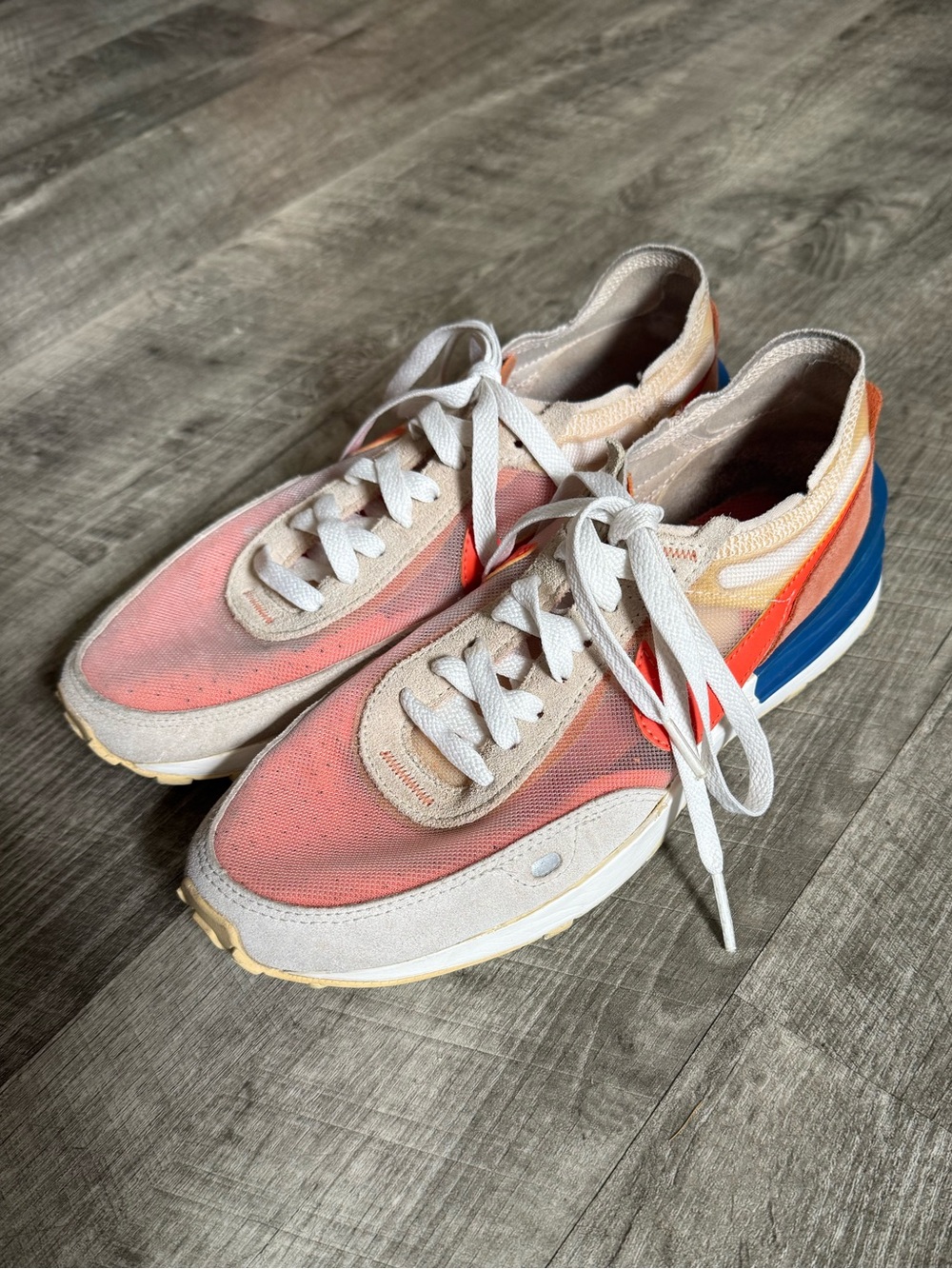 Nike Waffle One Orange/Blue Women’s Athletic Size 7